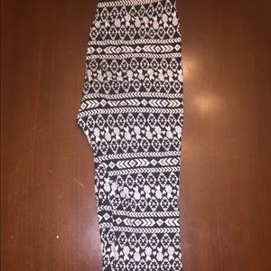 Girls Soft Legging Capris 14/16